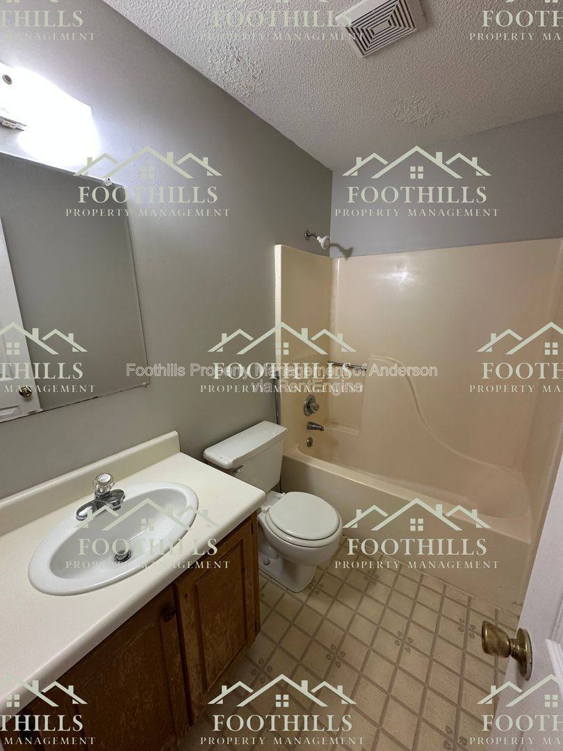 Apartment for rent at 119 Woodland Dr #B, Anderson, SC 29621