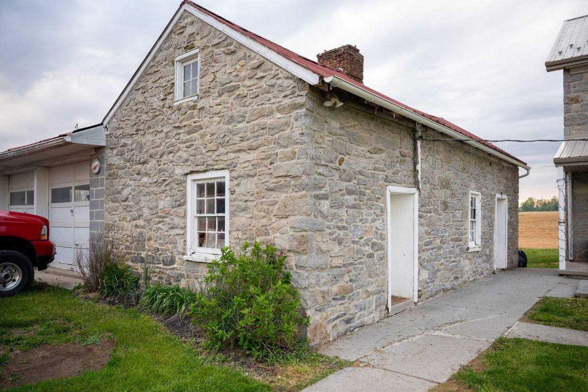 House for rent at 1028 Baldy Rd, Kutztown, PA 19530