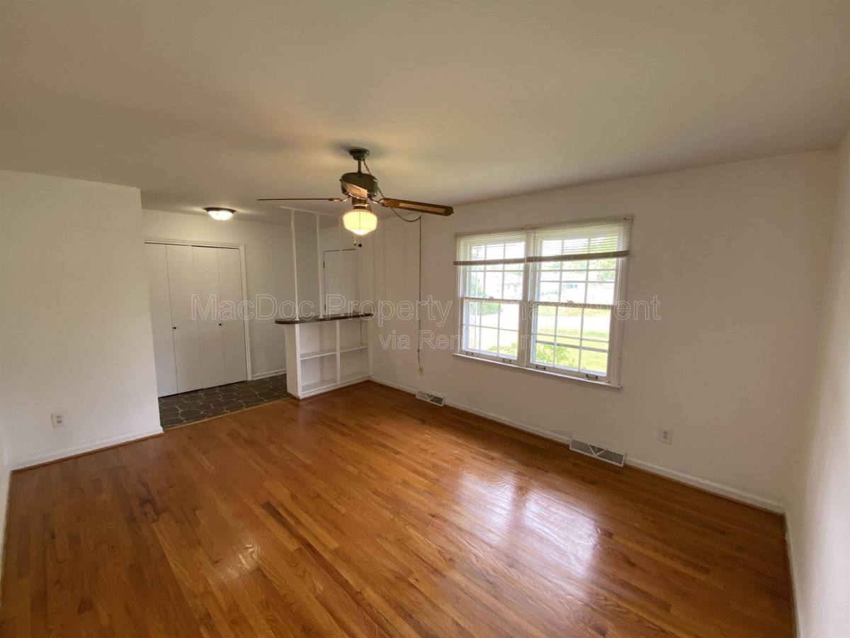 House for rent at 1804 Sherwood Dr, Fredericksburg, VA 22405