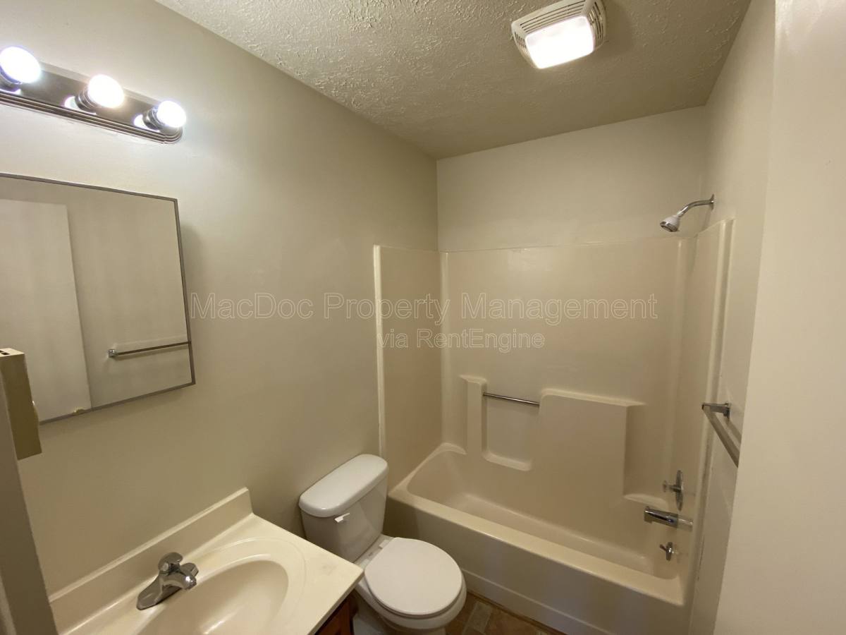 Townhouse for rent at 624 Highview Court, Culpeper, VA 22701