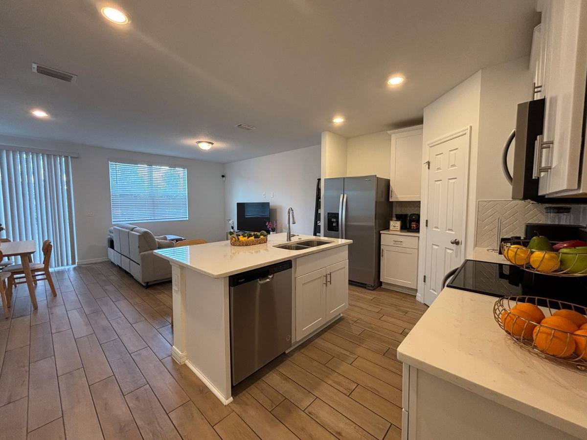Townhouse for rent at 16368 Happy Eagle Dr, Clermont, FL 34714