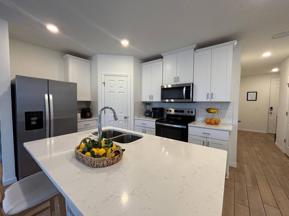 Townhouse for rent at 16368 Happy Eagle Dr, Clermont, FL 34714