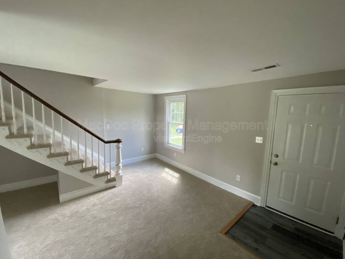Apartment for rent at 210 Milford St #B, Bowling Green, VA 22427