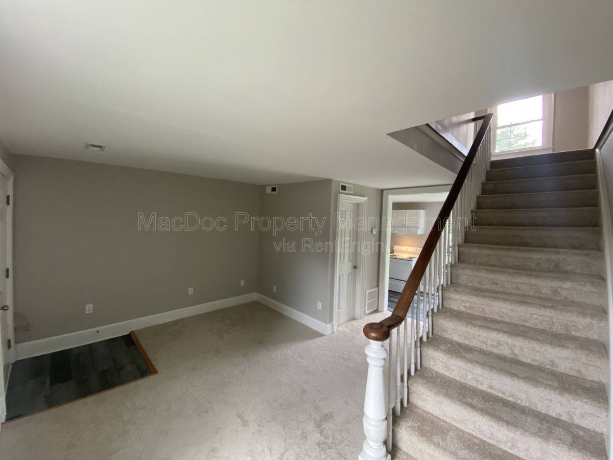 Apartment for rent at 210 Milford St #B, Bowling Green, VA 22427
