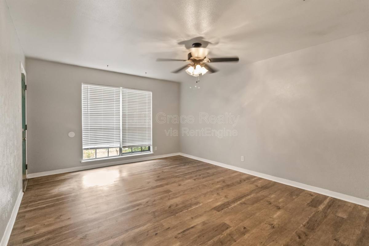 House for rent at 209 S Rita St, Waco, TX 76705