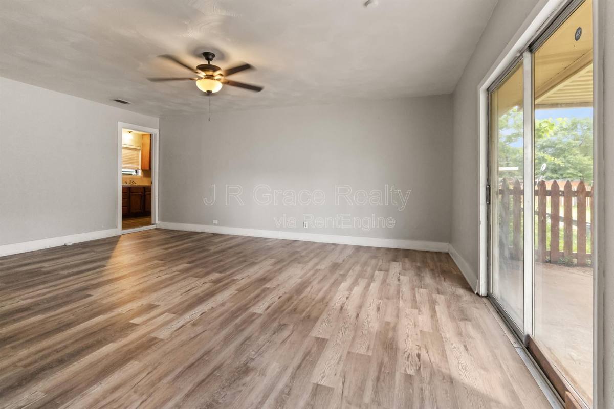 House for rent at 209 S Rita St, Waco, TX 76705
