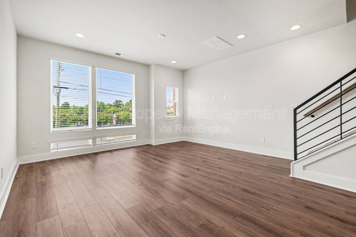 Townhouse for rent at 2146 N Graham St, Charlotte, NC 28206
