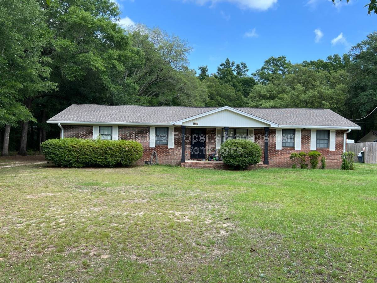 House for rent at 5432 Homestead Dr, Milton, FL 32570