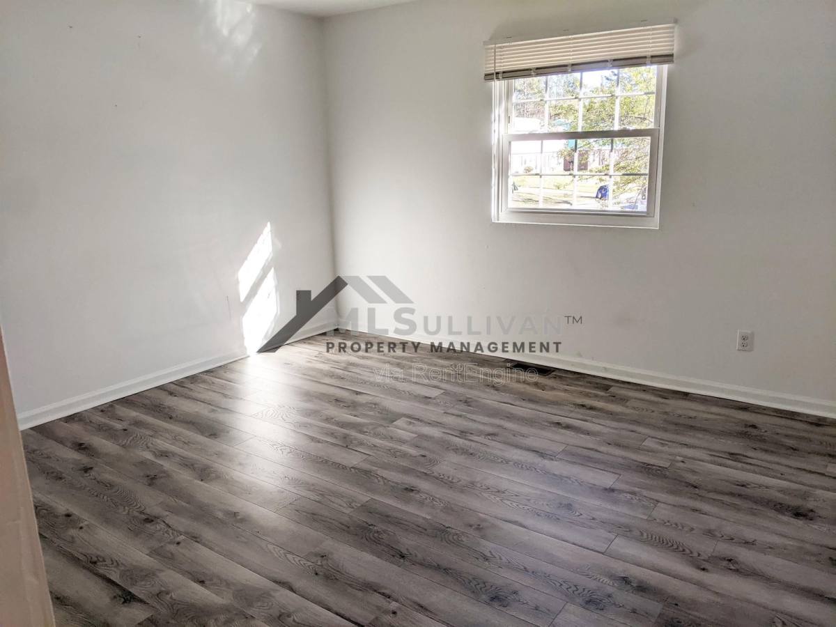 Townhouse for rent at 1302 Marne Ave, Durham, NC 27704