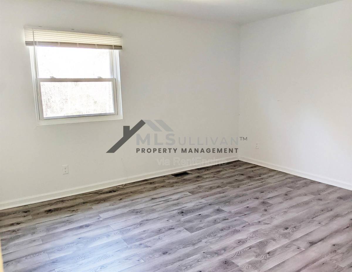 Townhouse for rent at 1302 Marne Ave, Durham, NC 27704