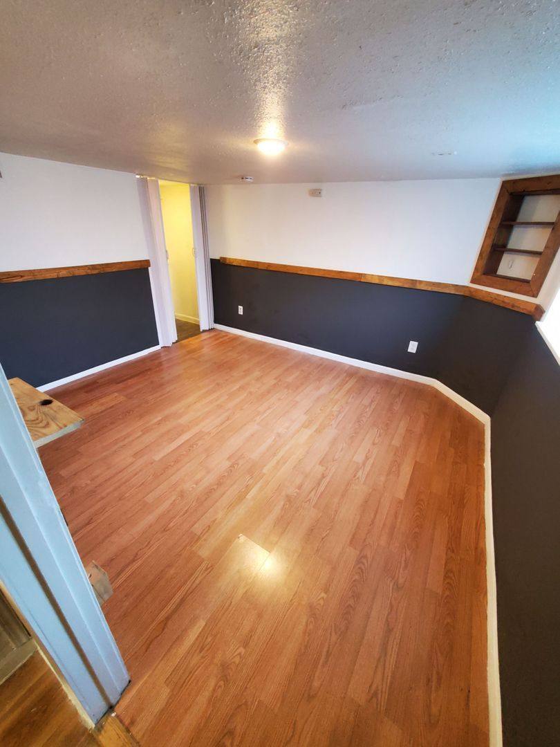 Apartment for rent at 745 E St NE #B, Salem, OR 97301