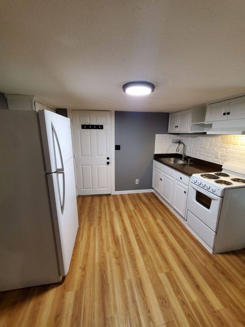 Apartment for rent at 745 E St NE #B, Salem, OR 97301