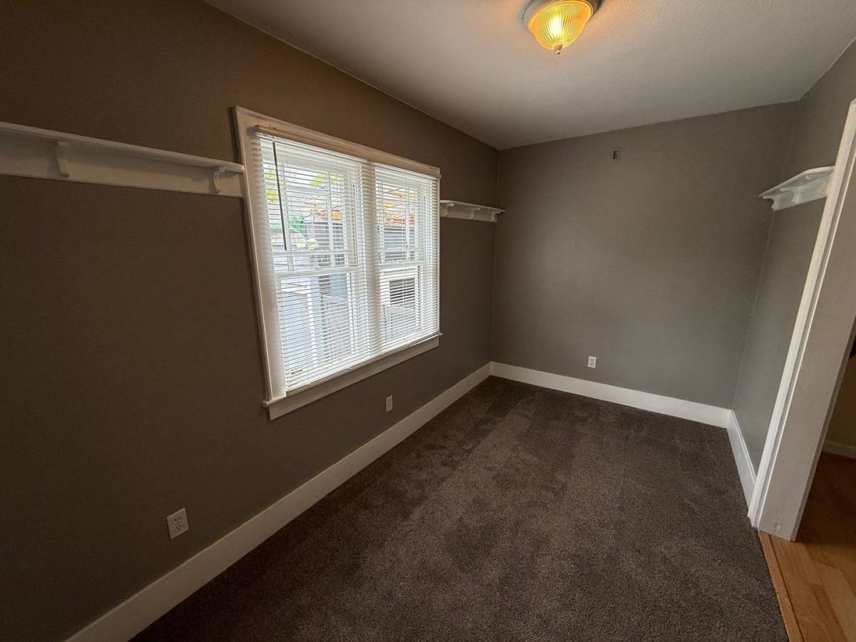 Apartment for rent at 745 E St NE #A, Salem, OR 97301