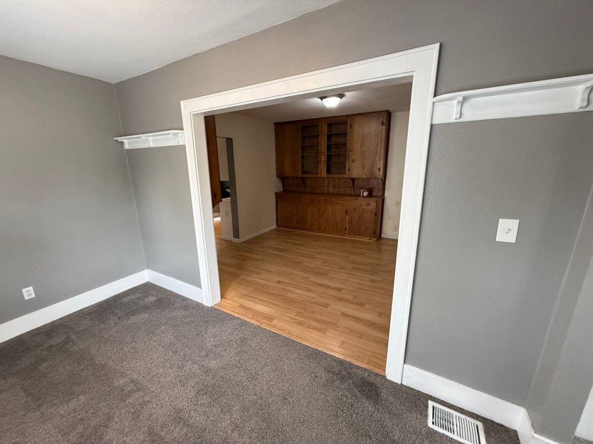 Apartment for rent at 745 E St NE #A, Salem, OR 97301