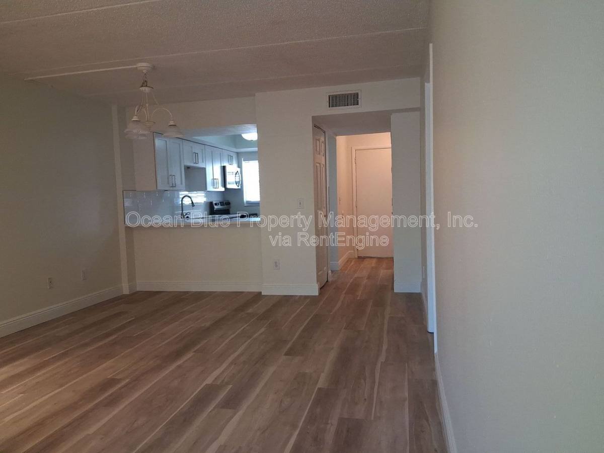 Condo for rent at 3811 N Oak Dr #61, Tampa, FL 33611