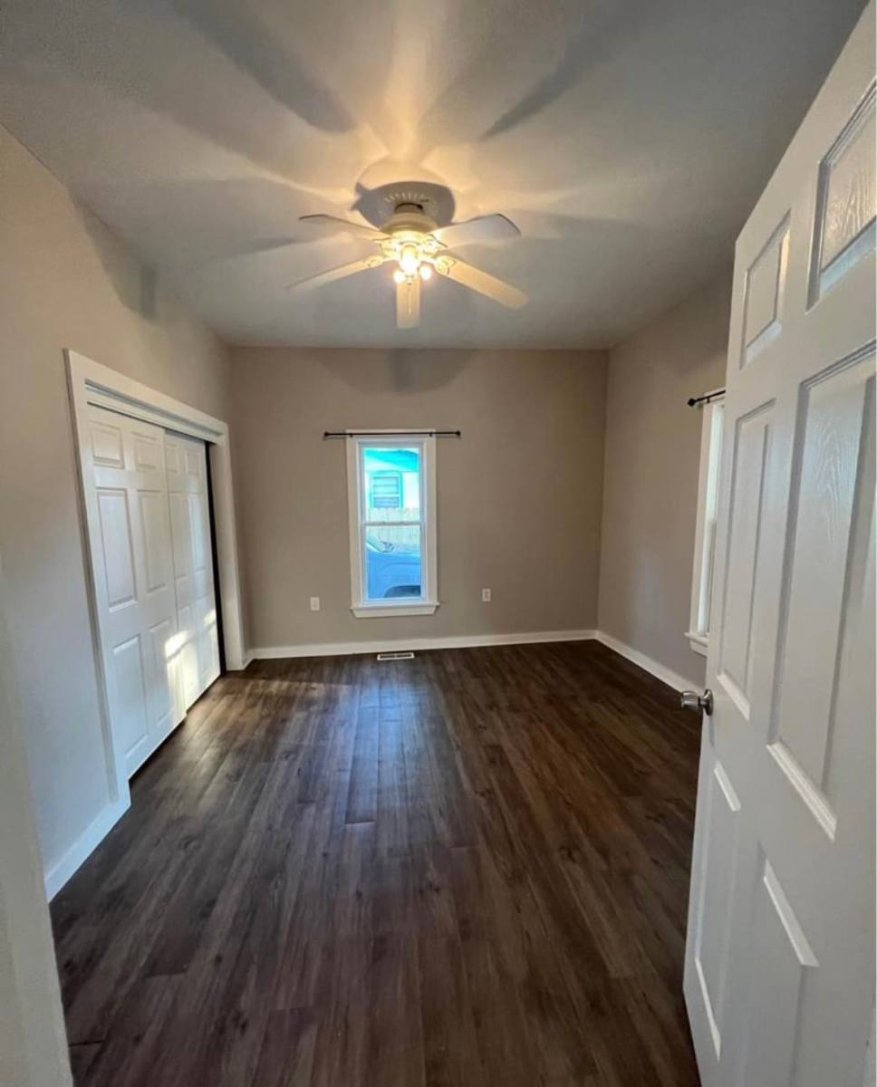 House for rent at 322 N Delaware Ave, Columbus, KS 66725