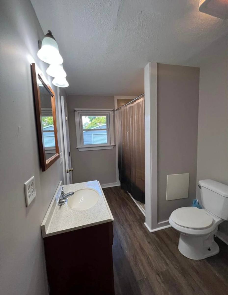 House for rent at 322 N Delaware Ave, Columbus, KS 66725