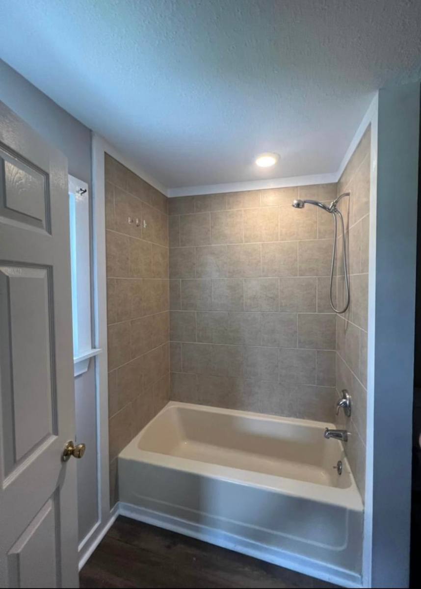 House for rent at 322 N Delaware Ave, Columbus, KS 66725