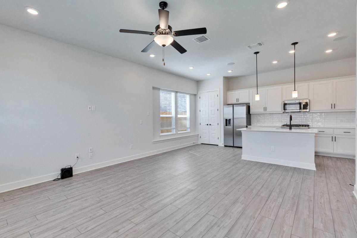 House for rent at 11609 Dillon Falls Dr, Austin, TX 78747