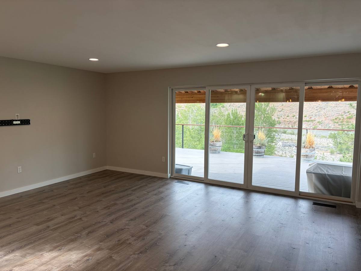 House for rent at 132B State Route 153, Pateros, WA 98846