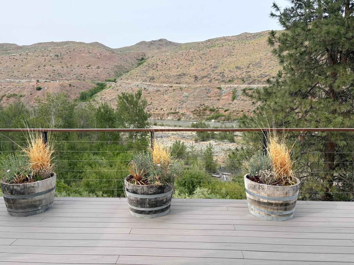 House for rent at 132B State Route 153, Pateros, WA 98846