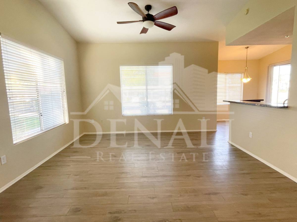 Apartment for rent at 2929 W Yorkshire Dr #1019, Phoenix, AZ 85027