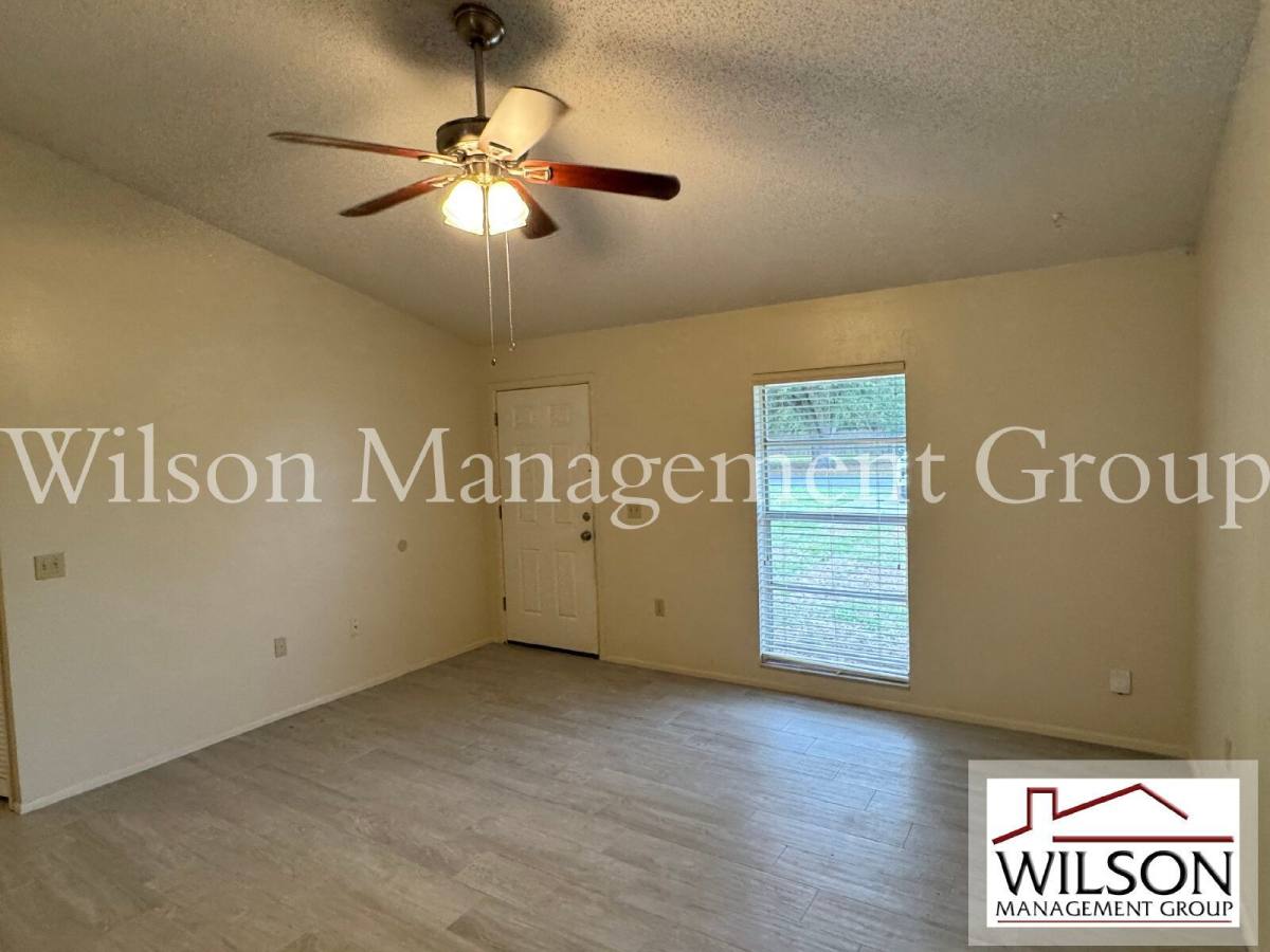 Apartment for rent at 10041 Massey St, Orlando, FL 32825