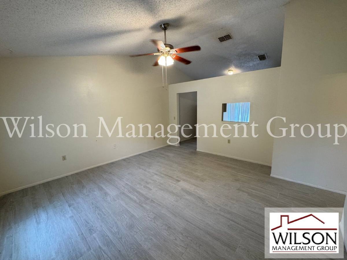 Apartment for rent at 10041 Massey St, Orlando, FL 32825