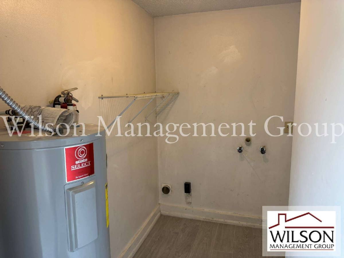 Apartment for rent at 10041 Massey St, Orlando, FL 32825