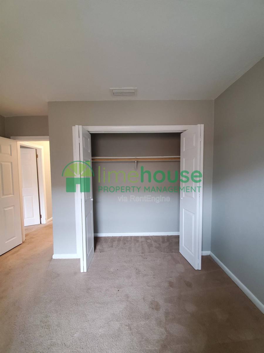 Apartment for rent at 2421 Arkansas Ave #A, Norfolk, VA 23513