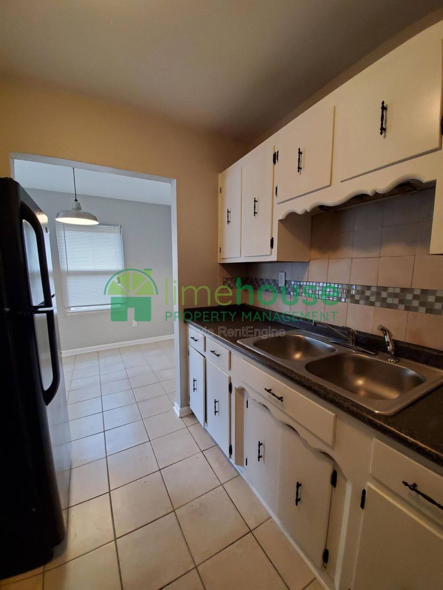 Apartment for rent at 2421 Arkansas Ave #A, Norfolk, VA 23513