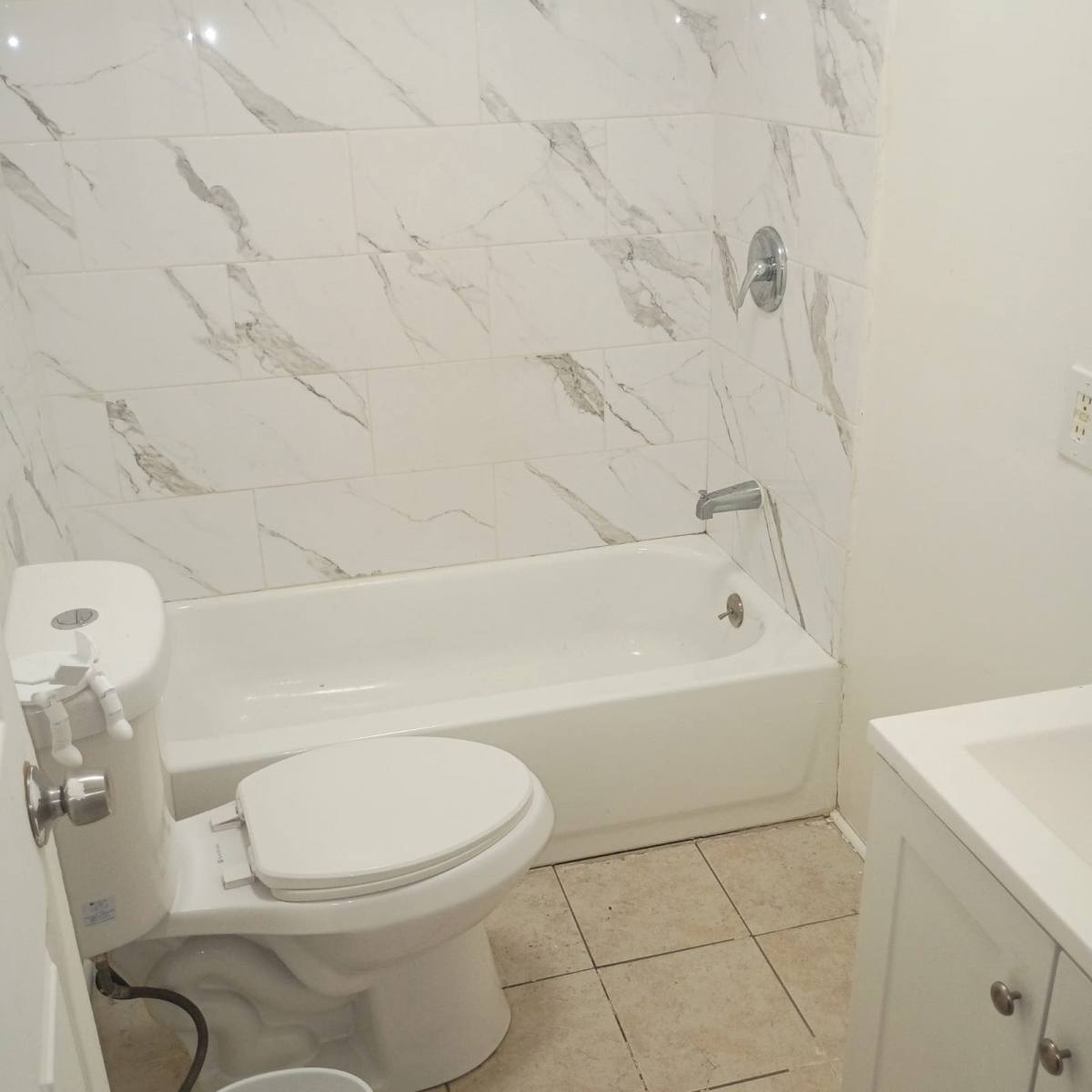 Apartment for rent at 121 Norwood St #1, Newark, NJ 07106
