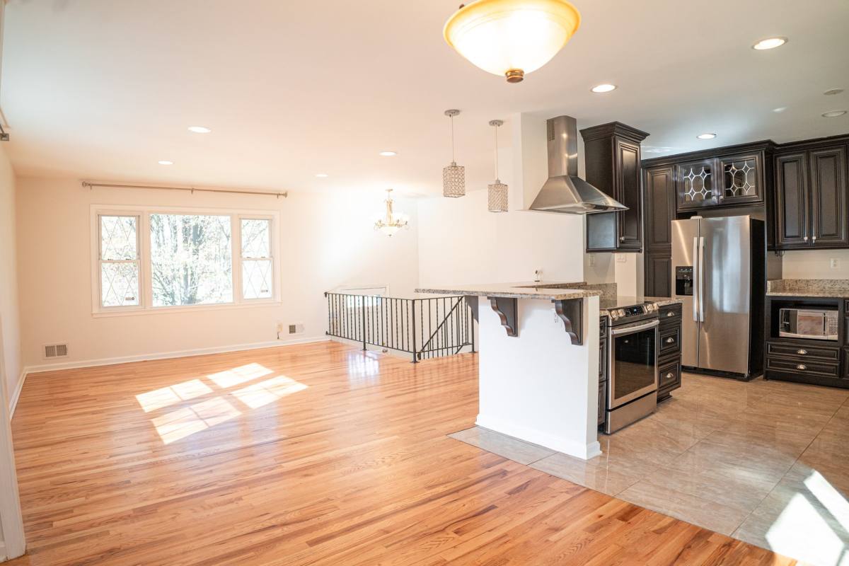 House for rent at 13227 Sturbridge Rd, Woodbridge, VA 22192