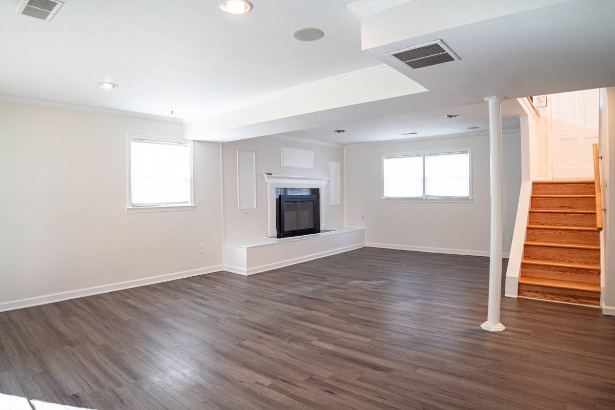 House for rent at 13227 Sturbridge Rd, Woodbridge, VA 22192