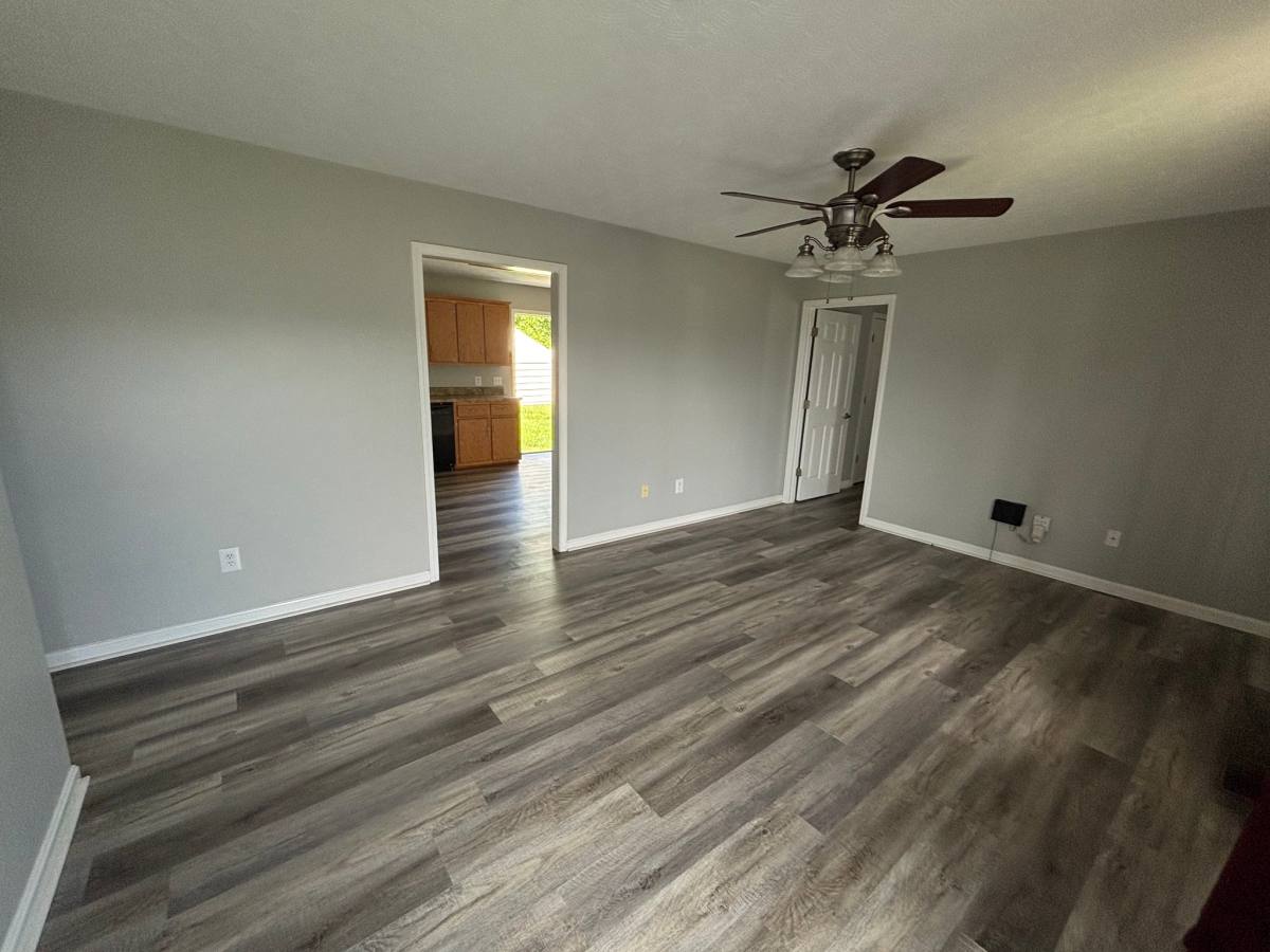 House for rent at 84 Kristen Dr, Lafayette, TN 37083