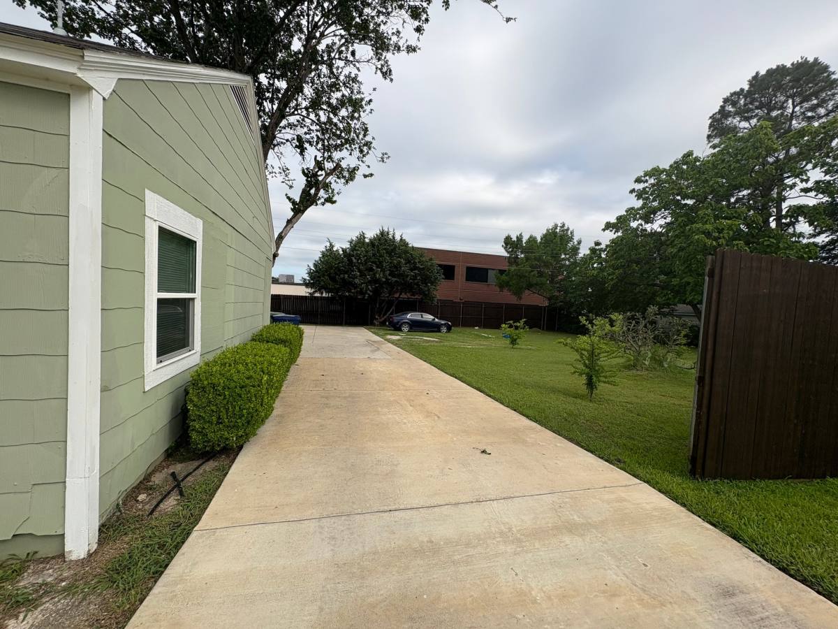House for rent at 1618 Bruce Dr, Garland, TX 75043