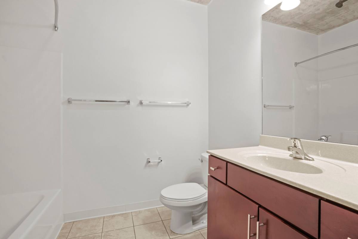 Apartment for rent at 928 S Clark, Chicago, IL 60605