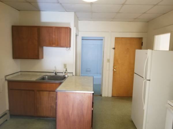 Apartment for rent at 98 Apsley St #1, Hudson, MA 01749