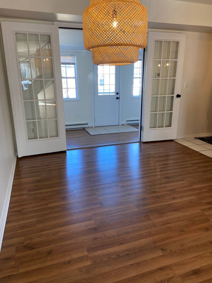 Townhouse for rent at 327 Roanoke Dr SE, Leesburg, VA 20175