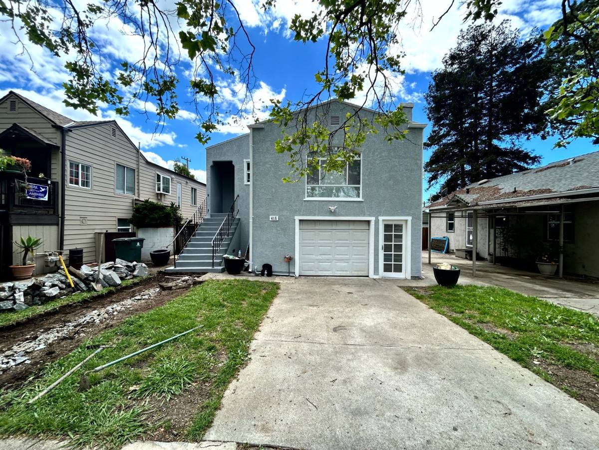 Apartment for rent at 415 Wallace Ave #A, Vallejo, CA 94590