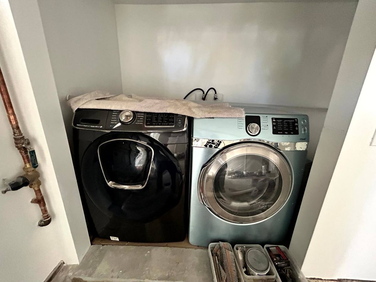 Apartment for rent at 415 Wallace Ave #A, Vallejo, CA 94590
