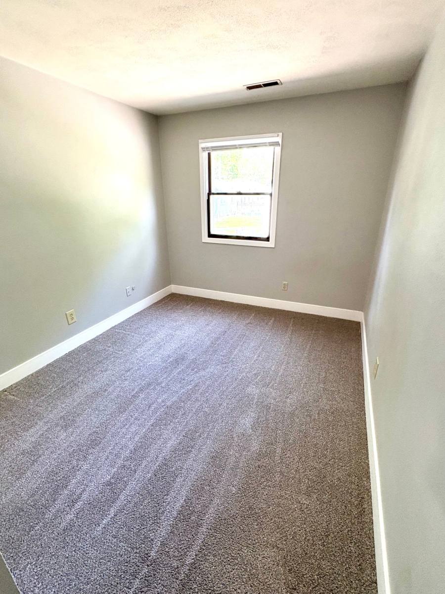 Apartment for rent at 4028 N Illinois Ave #8, Peoria Heights, IL 61616