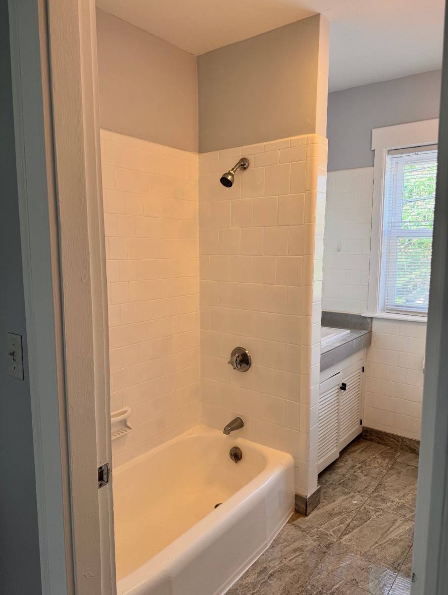 Apartment for rent at 210 County St #1, Seekonk, MA 02771