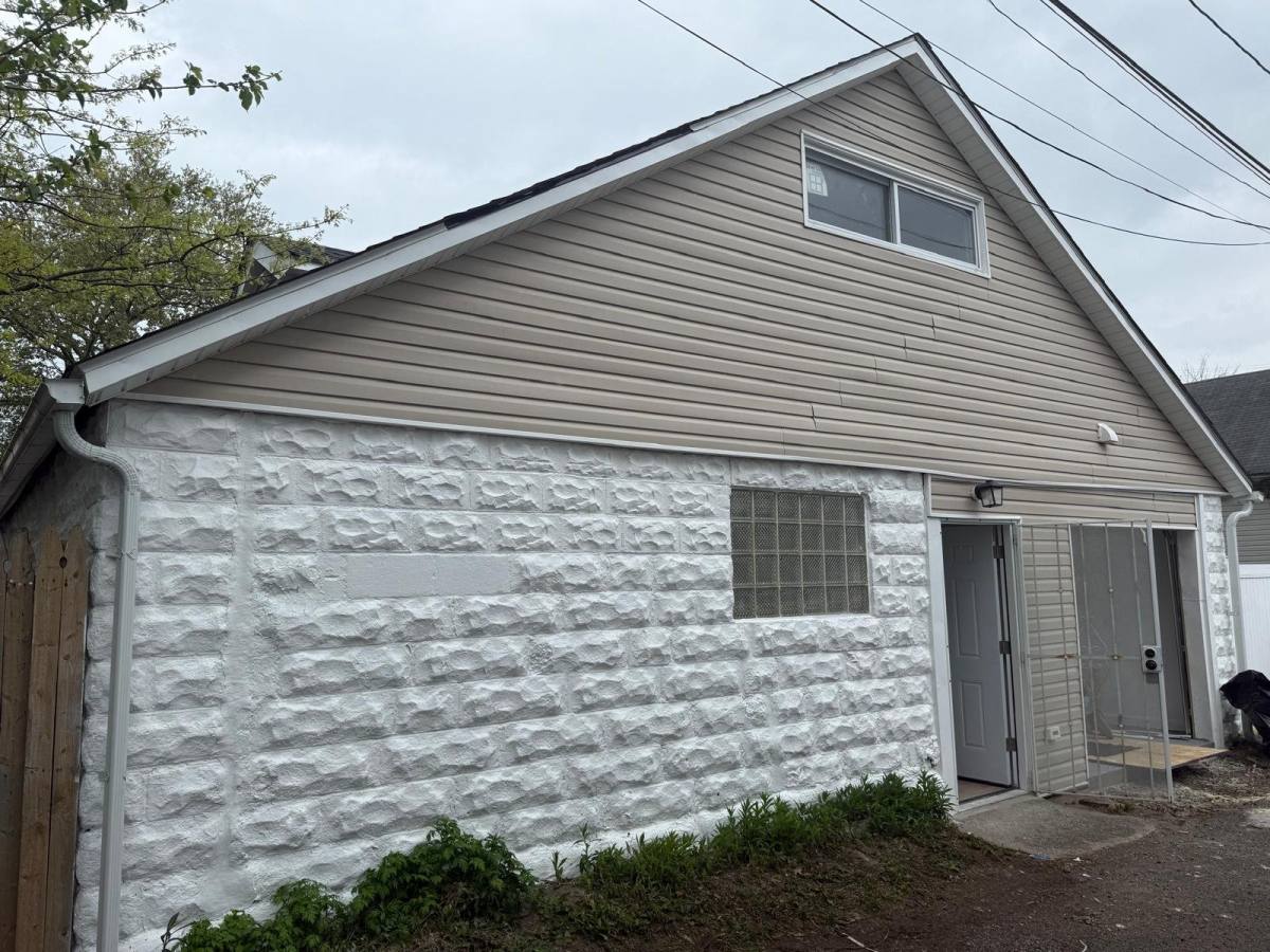 House for rent at 6211 Aspen Court, Cleveland, OH 44102