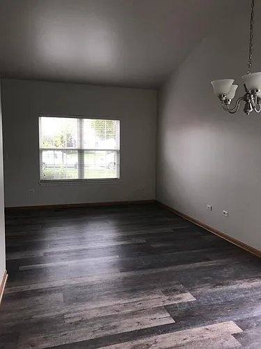 Townhouse for rent at 3224 Hoffman St, Plano, IL 60545
