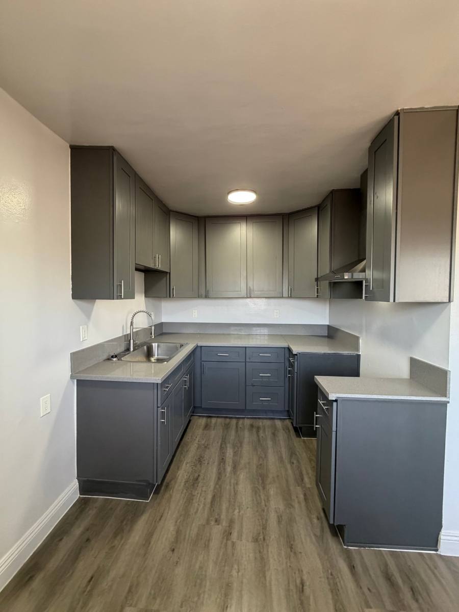 Apartment for rent at 609 W 94th St #8, Los Angeles, CA 90044