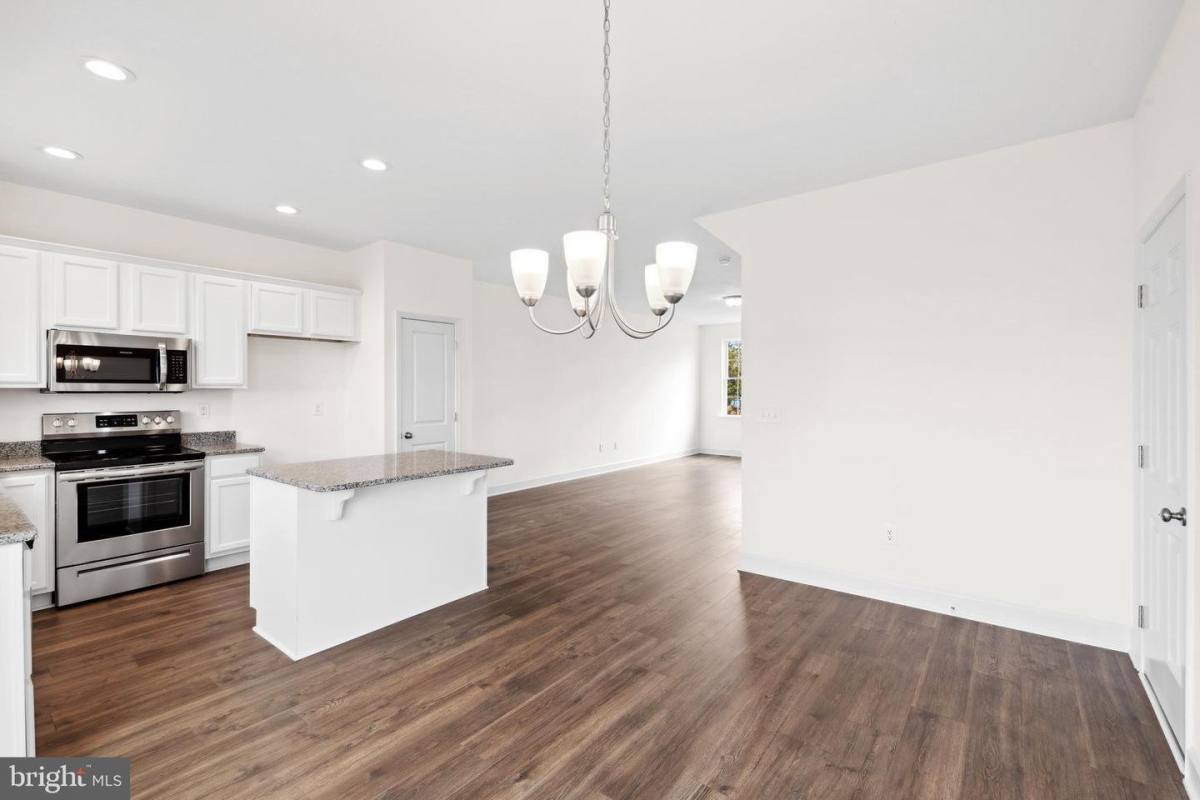 Townhouse for rent at 3807 Castle Dr, Dover, PA 17315
