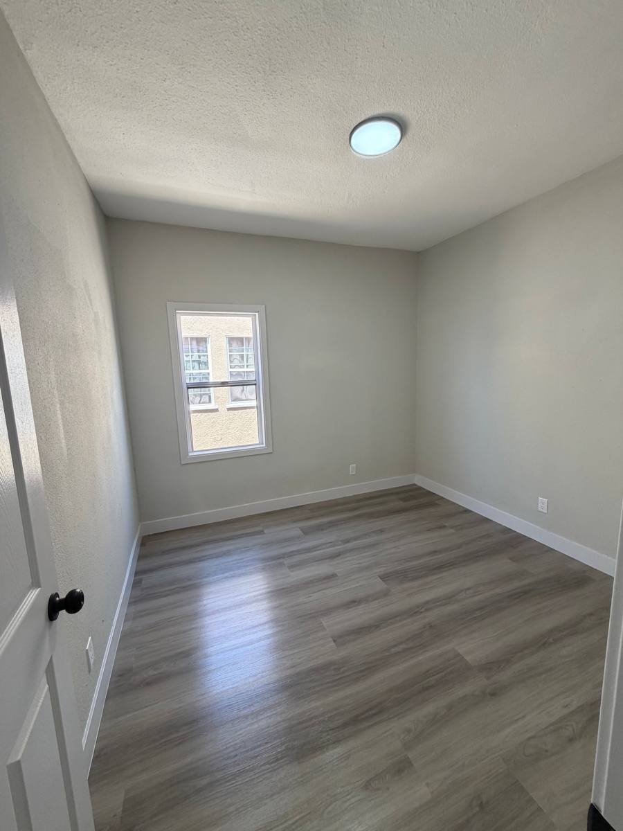 Apartment for rent at 2001 Harcourt Ave #2, Los Angeles, CA 90016