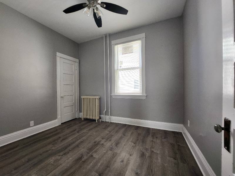 Apartment for rent at 392 Hickory St #1E, Chicago Heights, IL 60411