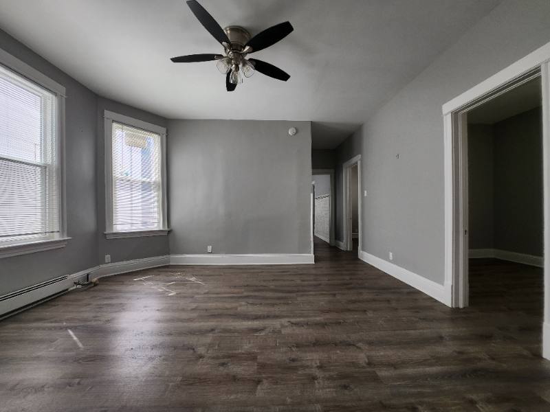 Apartment for rent at 392 Hickory St #1E, Chicago Heights, IL 60411